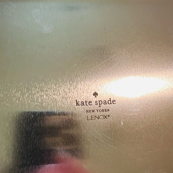 Kate Spade All in Good Taste Deco Dot cookie cutter set and polka dot tin - Picture 4 of 13